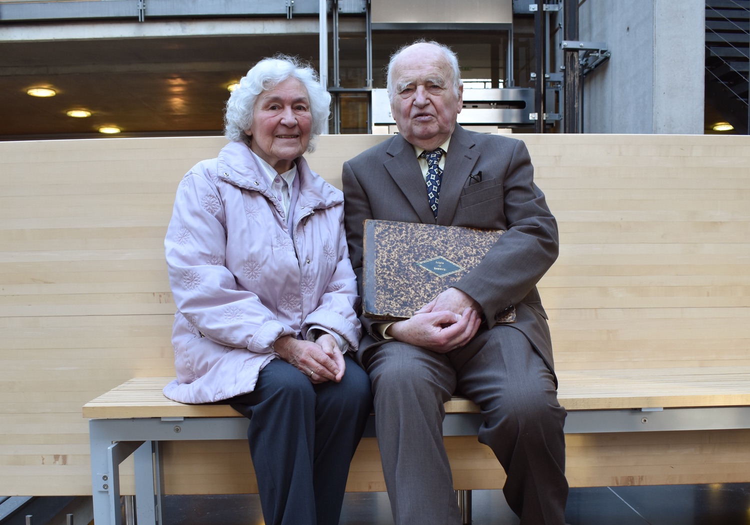 Frau Blindow und ihr Mann Prof. Dr. Martin Blindow im Rathaus Vechta